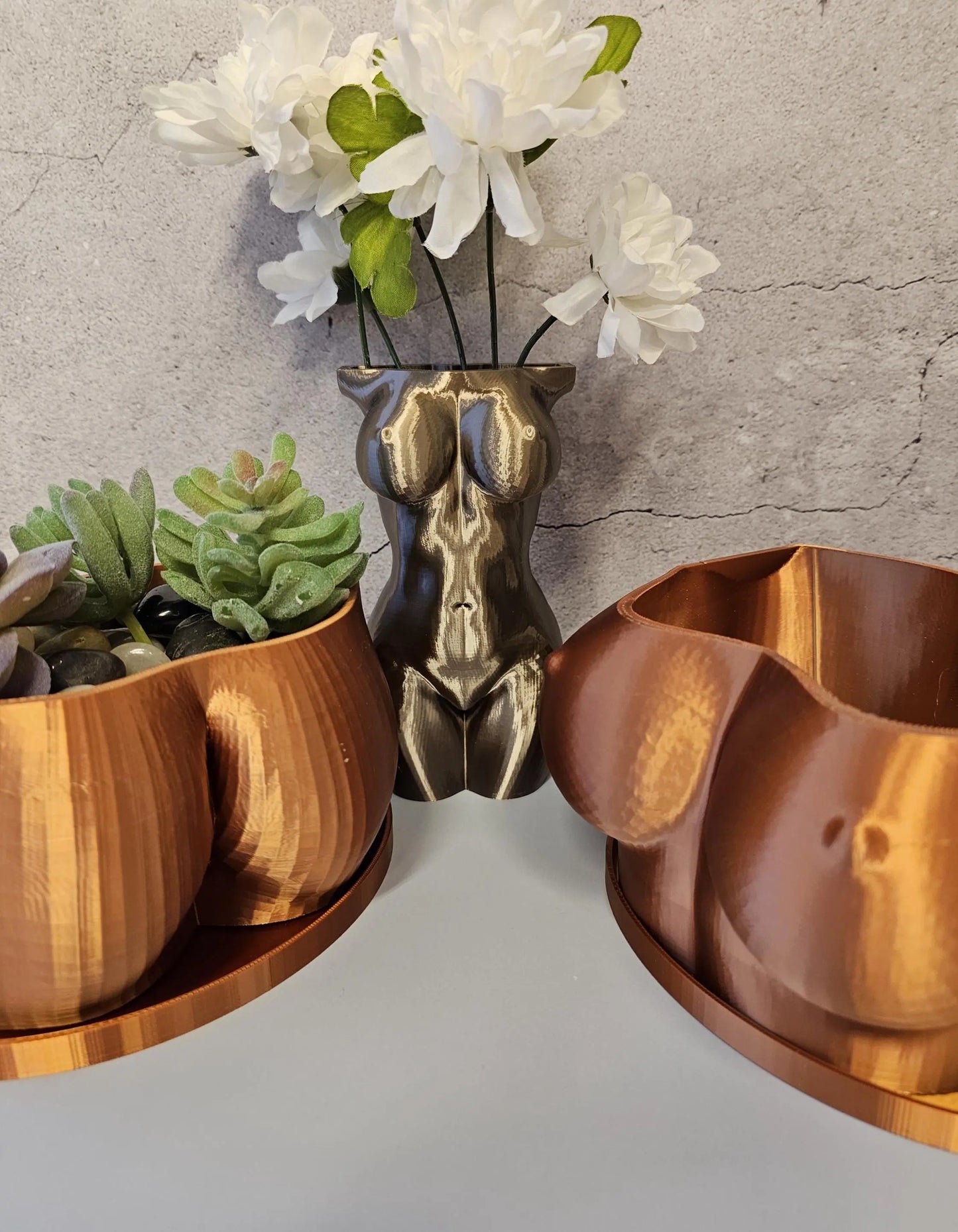 Lustra Female Torso Vase – Modern 3D Printed Sculpture – Silk Antique Gold– Elegant Home Decor CR3DesignCo