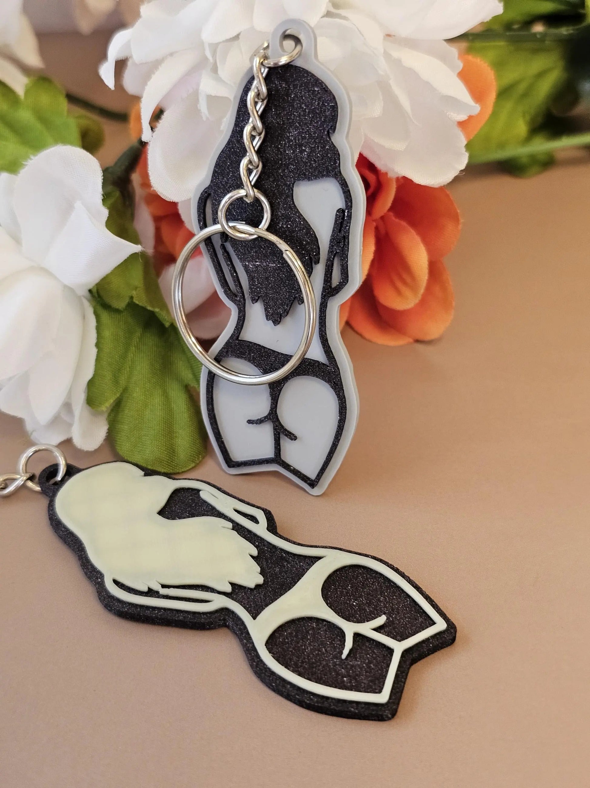 Curvy Silhouette Keychain: 3D Printed Body Positive Accessory CR3 Design Co