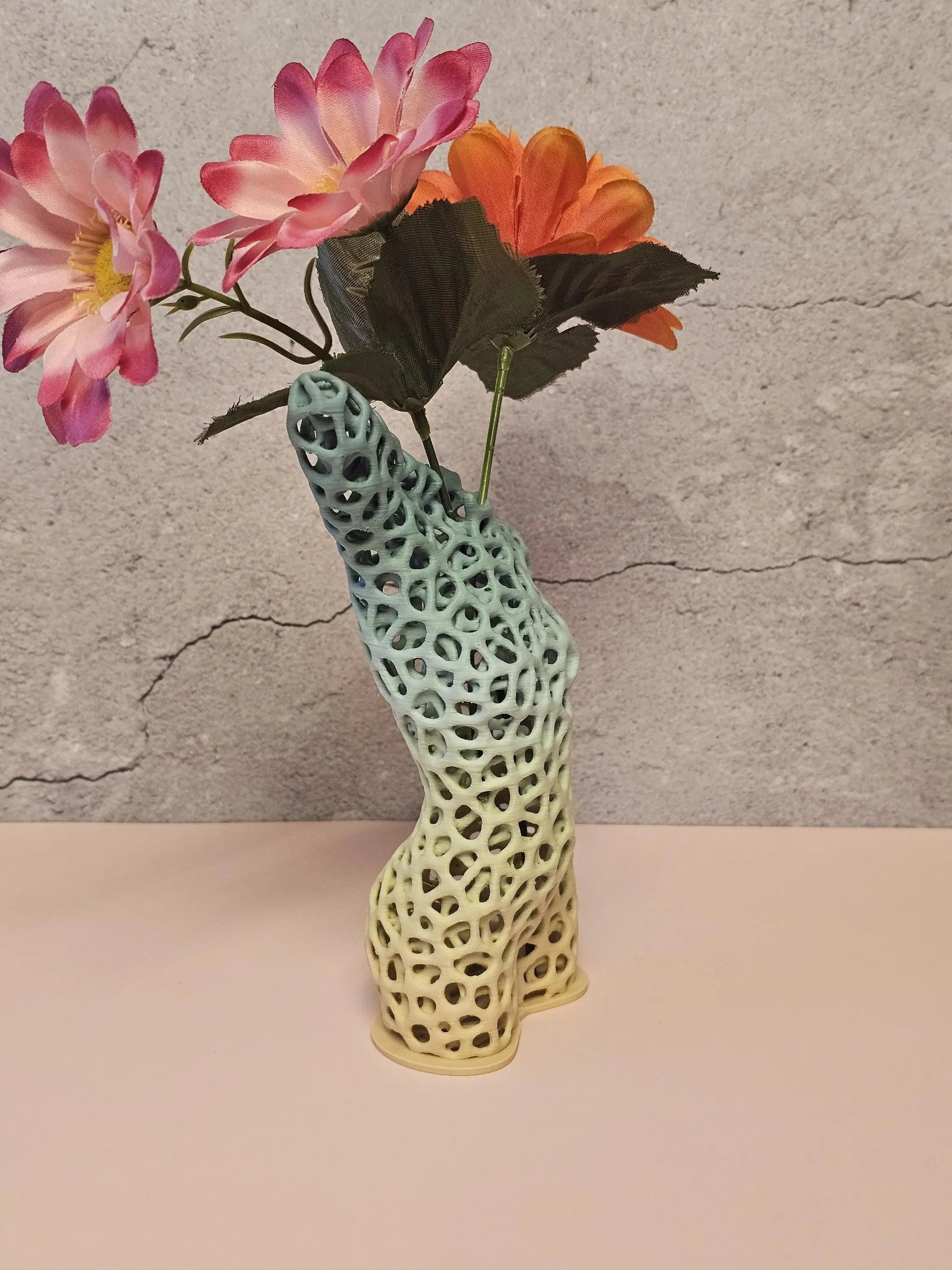 Voronoi Torso Vase: 3D Printed Sculptural Art - Modern Home Decor CR3 Design Co