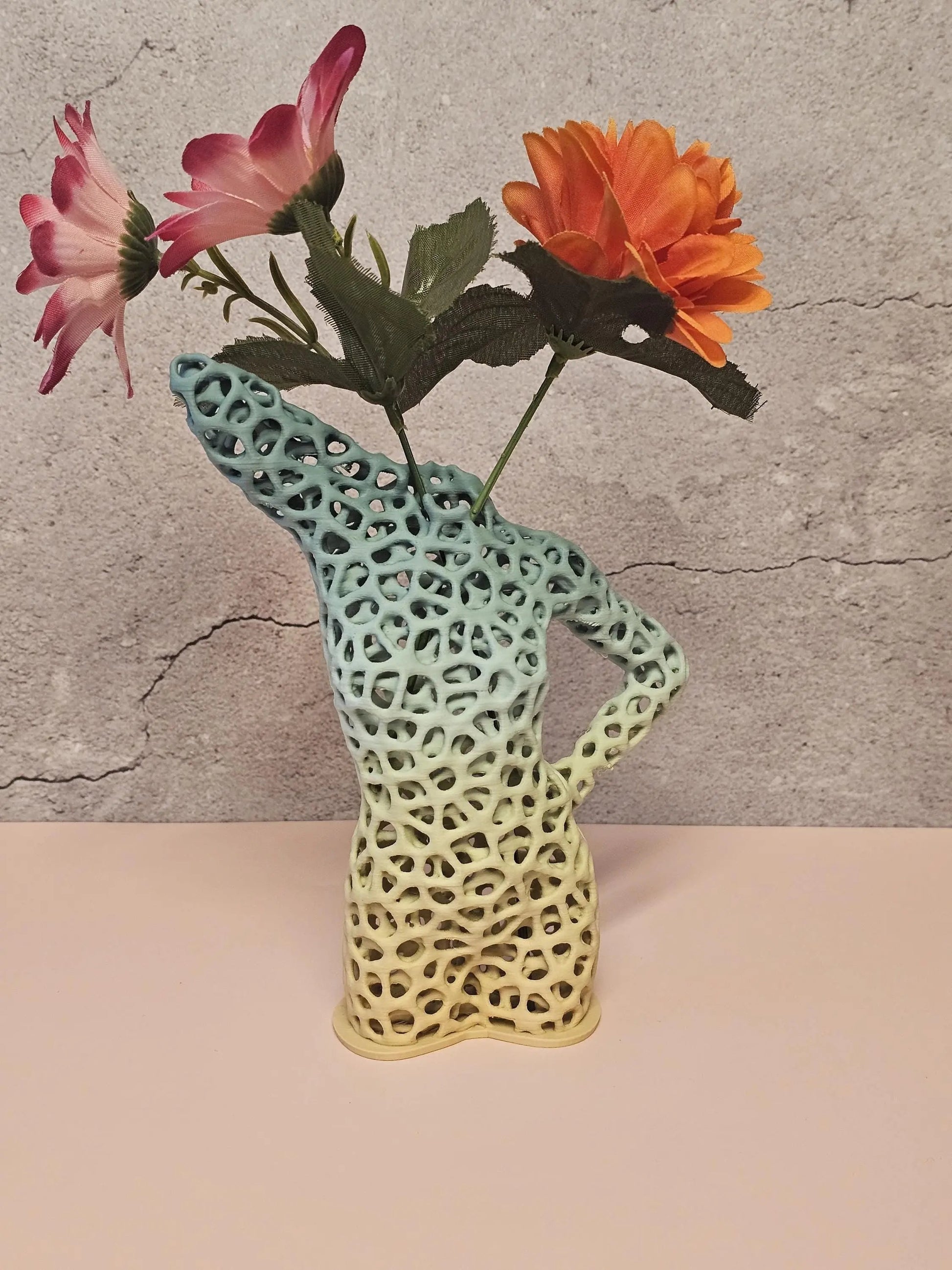 Voronoi Torso Vase: 3D Printed Sculptural Art - Modern Home Decor CR3 Design Co