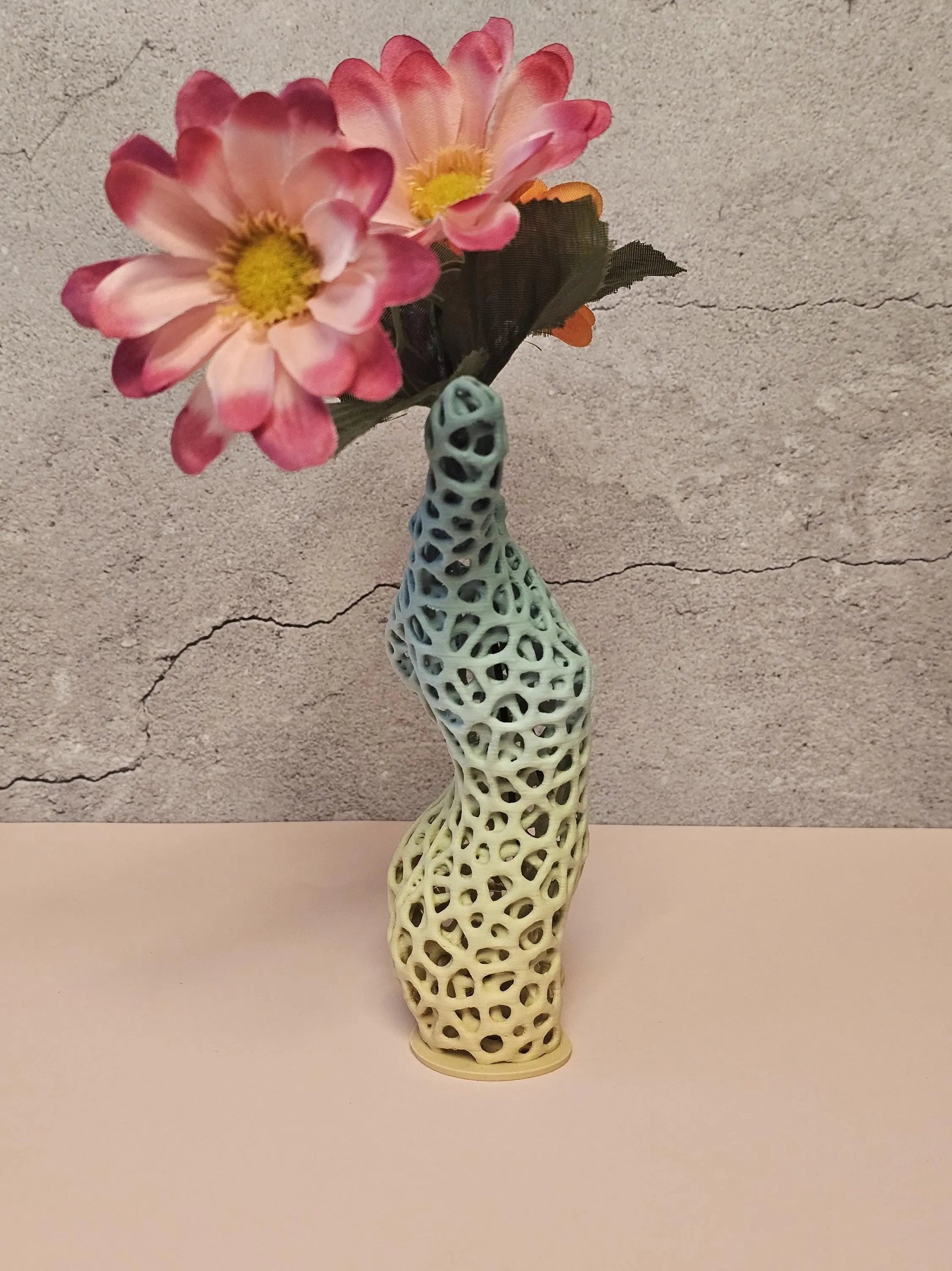 Voronoi Torso Vase: 3D Printed Sculptural Art - Modern Home Decor CR3 Design Co