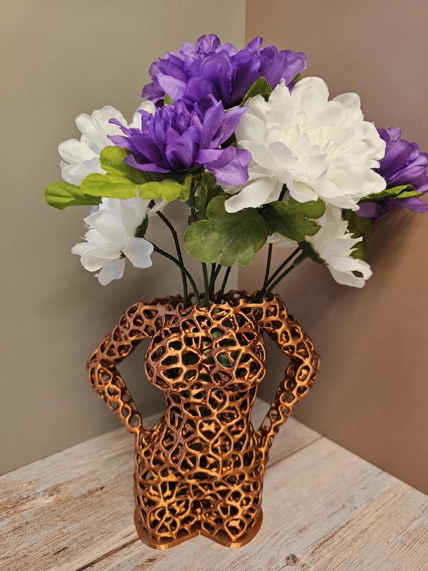 Elegant Voronoi Female Torso Vase: 3D Printed Copper Sculpture Planter for Modern Home Decor CR3 Design Co