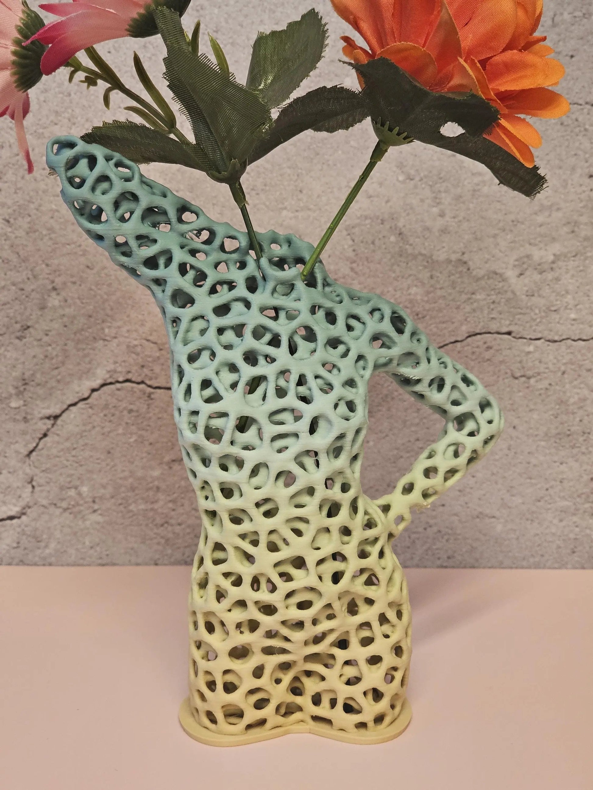 Voronoi Torso Vase: 3D Printed Sculptural Art - Modern Home Decor CR3 Design Co