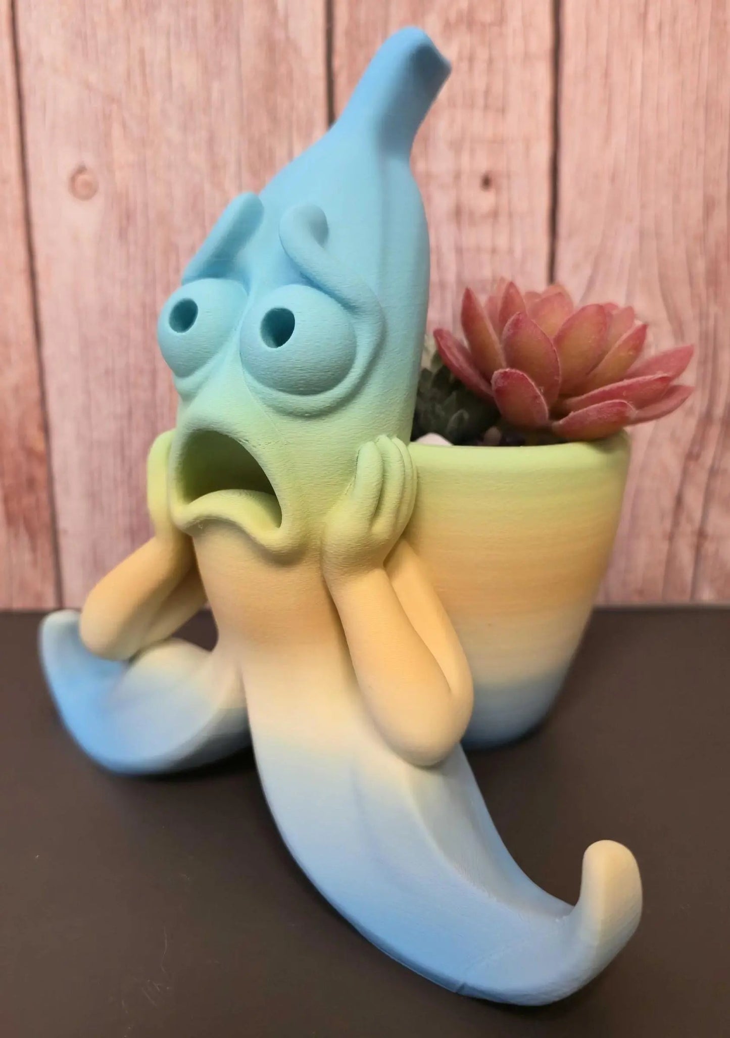 3D Printed Banana Planter: Quirky Pastel Gradient Plant Pot CR3 Design Co