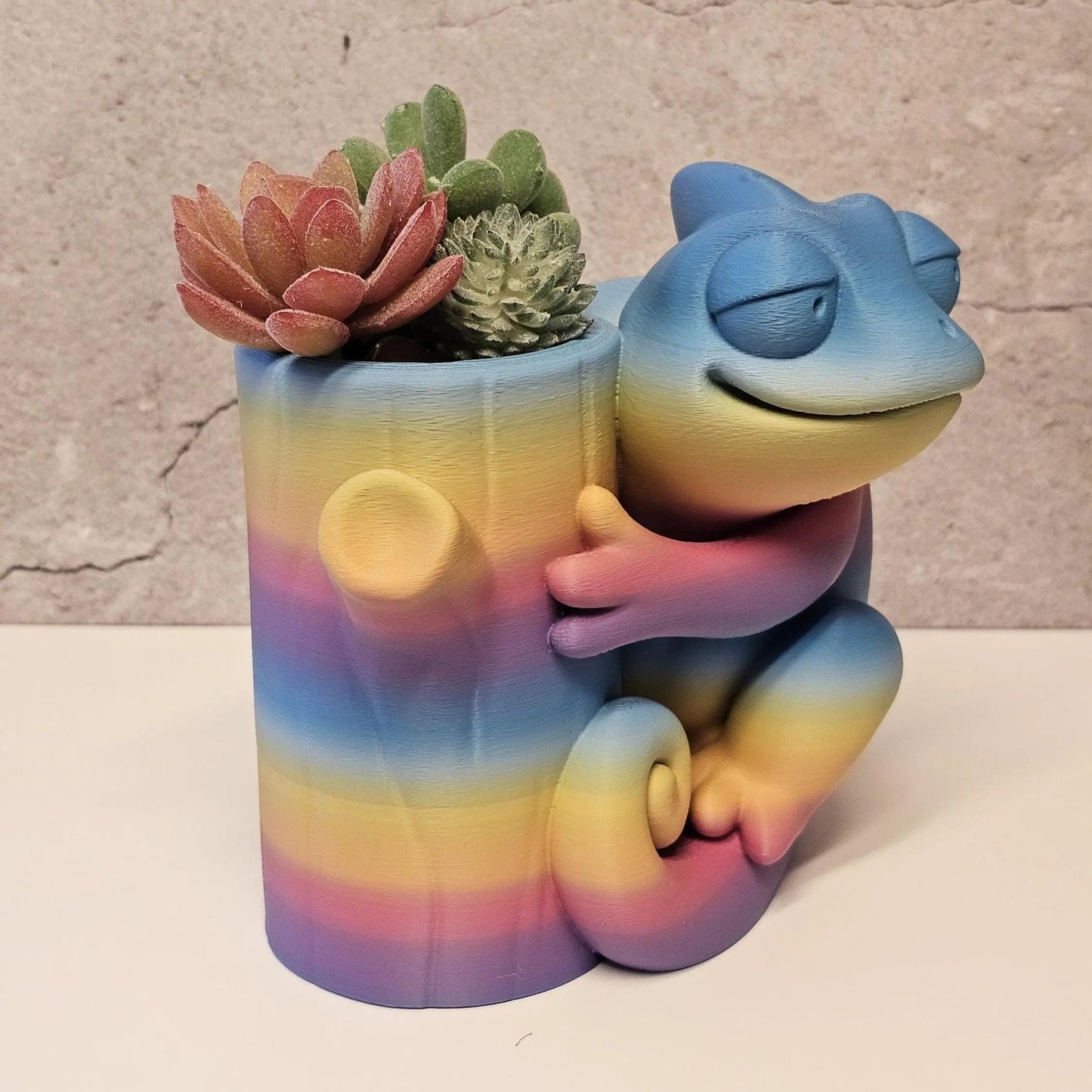 Vibrant 3D Printed Chameleon Planter: Unique Gradient Lizard Pot for Succulents and Home Decor CR3 Design Co