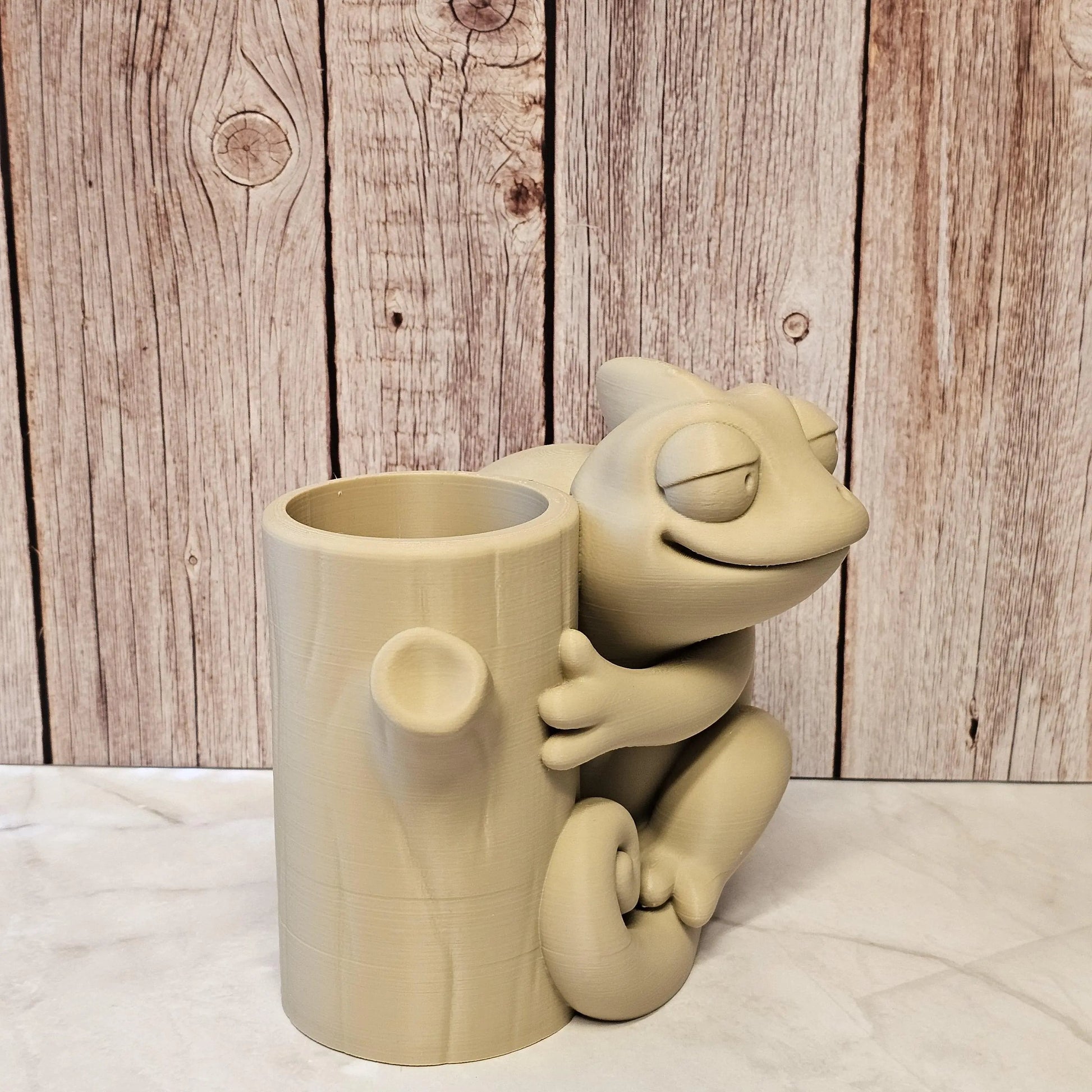 DIY Chameleon Planter Kit: 3D Printed Sculpture, Paint-It-Yourself Pot, Unique Home Decor CR3 Design Co